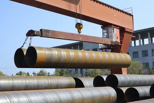 螺旋钢管装车中