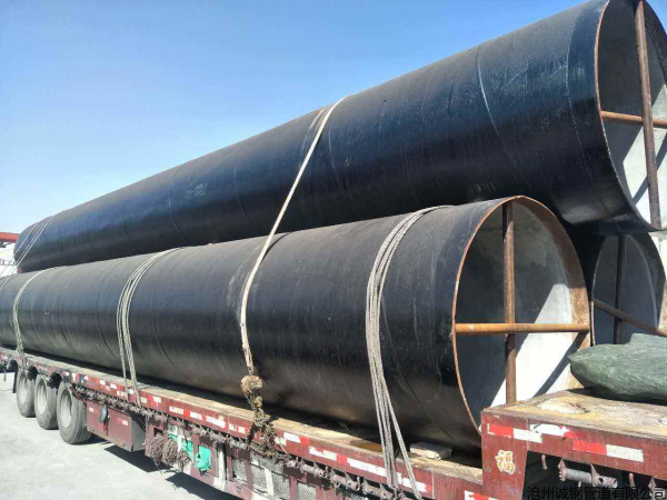 外3PE内水泥砂浆防腐钢管